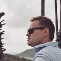 Антон Васин