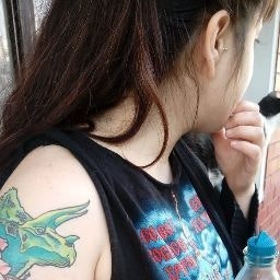 Agustina Lomuto Weiber