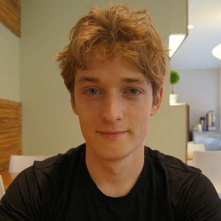 Олег Илларионов