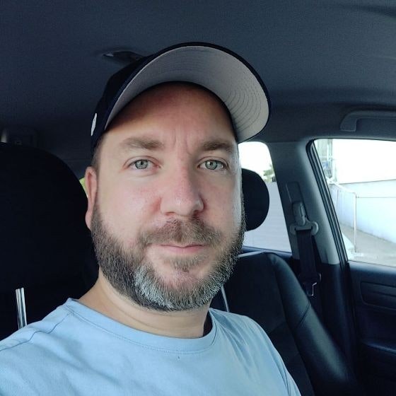 Igor (Founder @ SnagRelay)