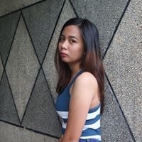 Roxy Deserine Olanka