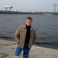 Виктор Наумов