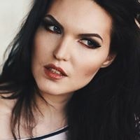 Саша Коновалова