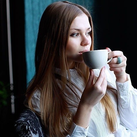 Вика Сокольникова