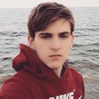 Антон Морозов