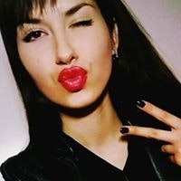 Вика Титова