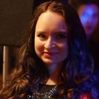 Лена Корсак