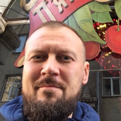 РОБЕРТ КРУГОВЫХ