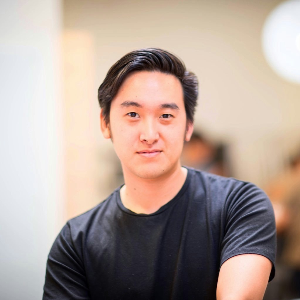 たきざわゆうさく