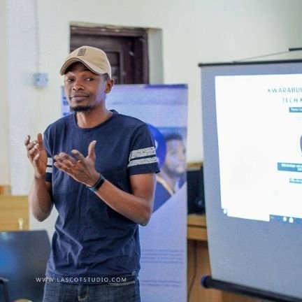 PROGRAMMER LATI #ILORIN🎖