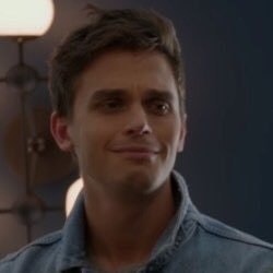 queer eye out of context