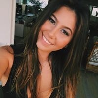 Naomi C. De Oliveira Thais