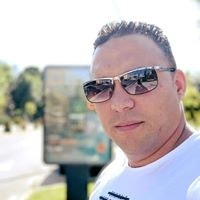 Ernesto Pérez Amigo