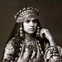 Ցեղակրոն Հայուհի