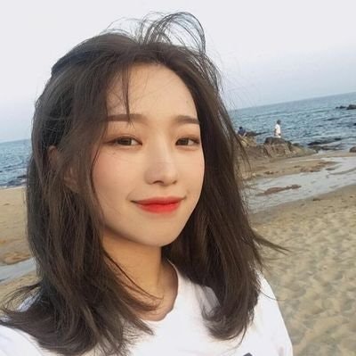 𝘴𝘰 ˡᵒᵛᵉˢ ʸᵘⁿʰᵒ hiatus