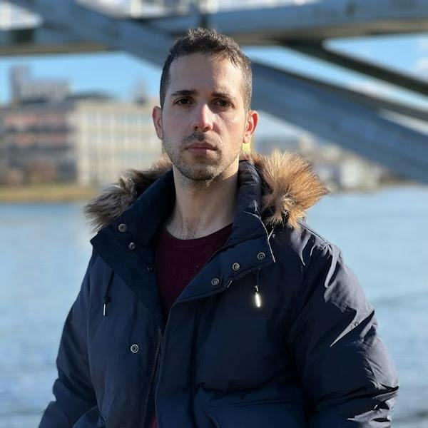 Avi Siboni