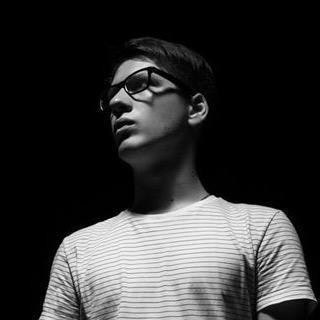 Владислав Корнеев