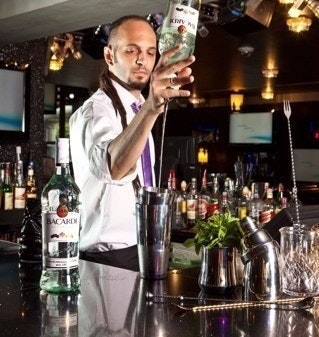 Dinos Constantinides