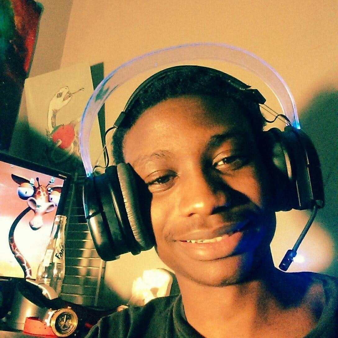 Steve Aura 'STiiizy'