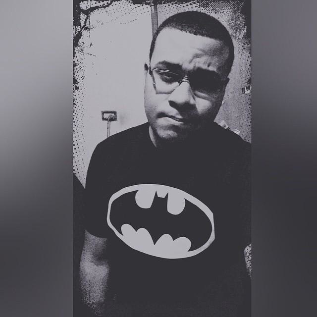 omar reyes         ☣