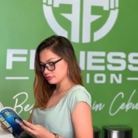 Lee Garbo Mandani Bay