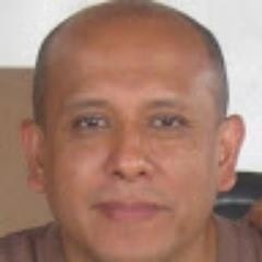 Carlos Flores Orihu.