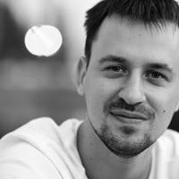 Роман Мануилов