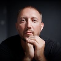 Дмитро Ларін