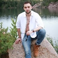 Николай Лазарев