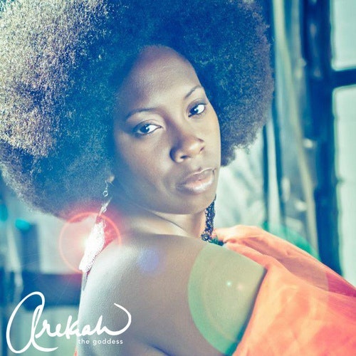 cool camera chick!!!