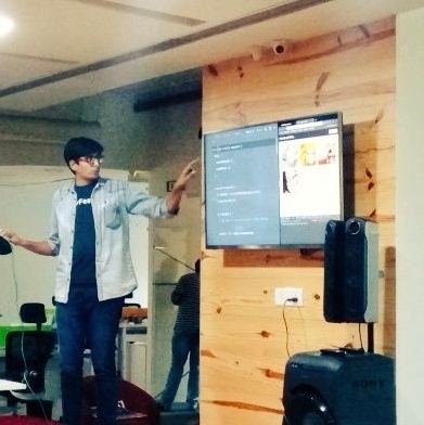 Aditya Agarwal ⚛️