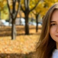 Алена Свитанько