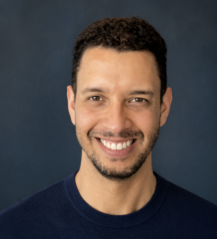 Sebastian Flores