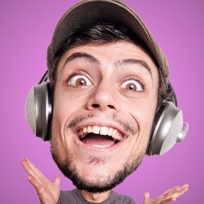 Tom - eSIM Expert at Airalo