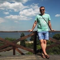 Макс Кушниров