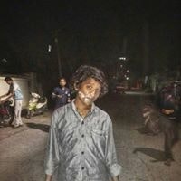 Árjün HAkrì Røyãl