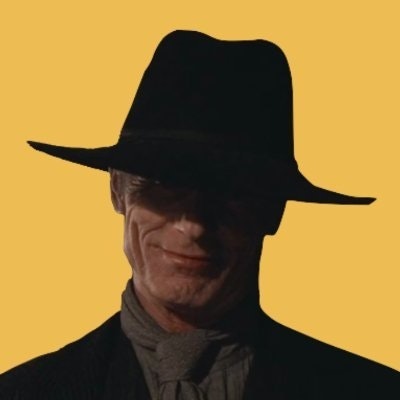 ₥Å₦ ᶤᵑ ₿⌊⍺č₭®