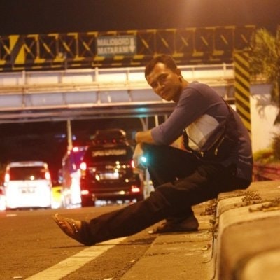 Andi Crypto "#800cc"