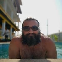 Константин Хачатурян