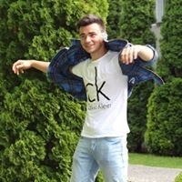 Илья Синяченко