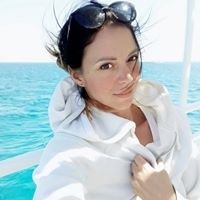 Елена Жужнева