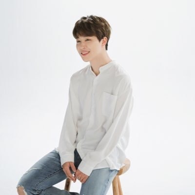 ✨; giveaway pinned 📌