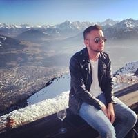 Роман Логинов