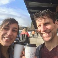 Carlos Jon Paul Navia