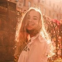 Юлия Петрова