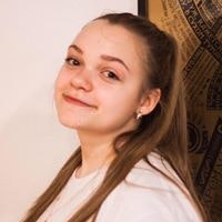 Полина Холяво