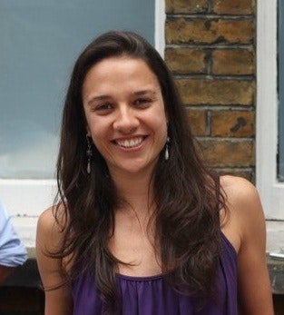 Caroline Lopes Pires