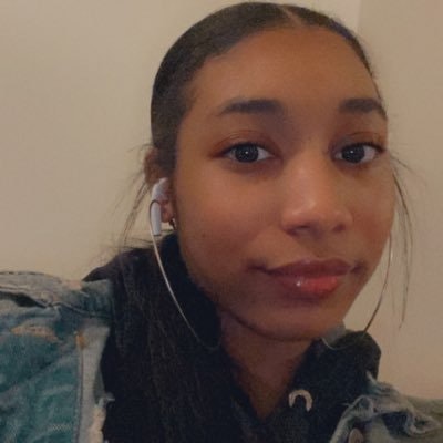 𝘐𝘯𝘥𝘪𝘢.