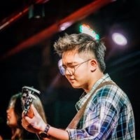 YêuthươngẤy Phảichănglàgiảvờ HạnhphúcHờ 