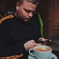 Антон Огурцов